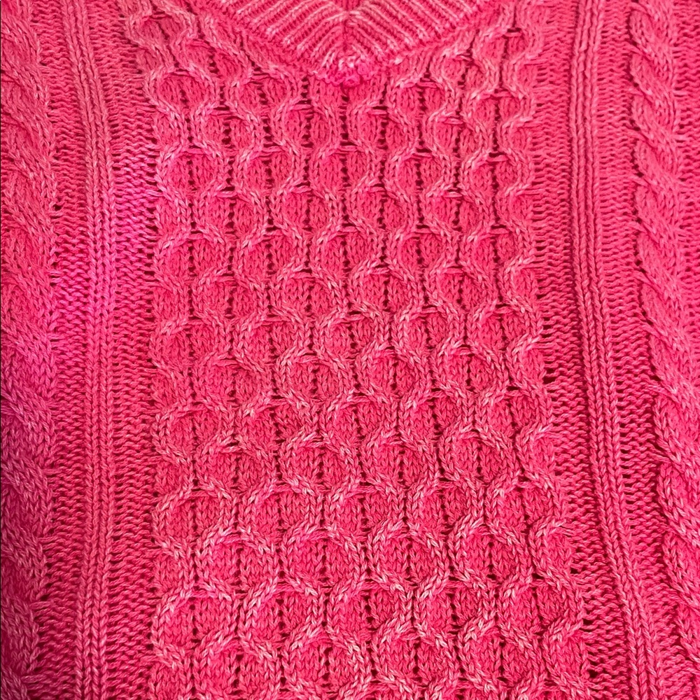 Distressed shrunken Pink V-Neck Cable Knit Sweater size medium 100%cotton - Picture 8 of 10